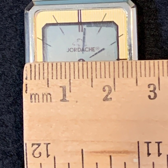 Vintage Jordache LCD Working Watch. - Picture 4 of 7